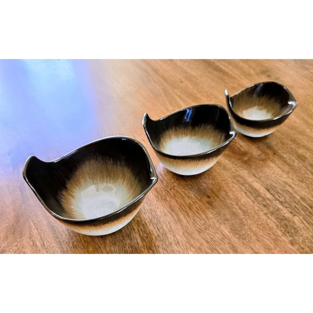 Vintage Peter Pots Pottery Spouted Nesting Pitcher Bowls (3) - Brown to Blue